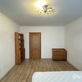 Аренда 2-комн квартиры на вторичном рынке ул Ушинского,  д. 15,  к. 3