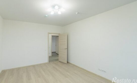 Продажа 2-комн квартиры на вторичном рынке Чоботовская улица,  д. 2А