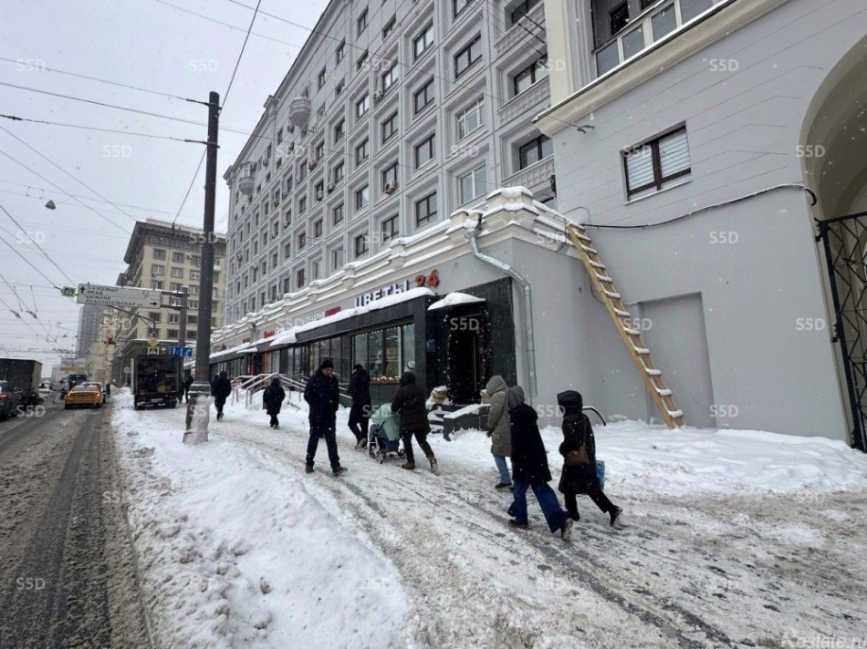 Аренда торгового помещения ул Краснопрудная,  д. 22-24
