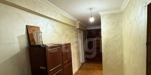 3-комн квартира Камчатская улица,  д. 2