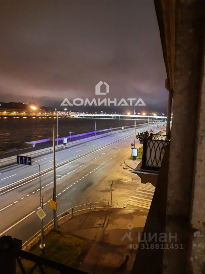 Продажа комнаты Арсенальная набережная, 9