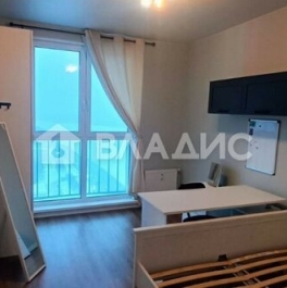 Продажа 2-комн квартиры на вторичном рынке Октябрьская наб,  д. 44