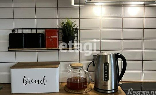 Продажа 2-комн квартиры на вторичном рынке ул Веденеева,  д. 4