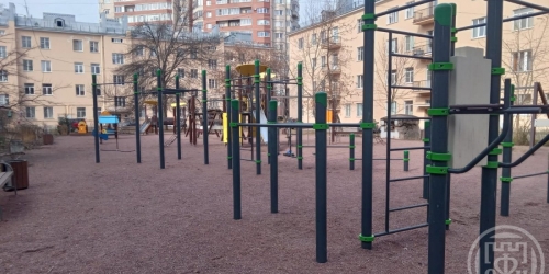 3-комн квартира Ткачей ул. ,  д. 52