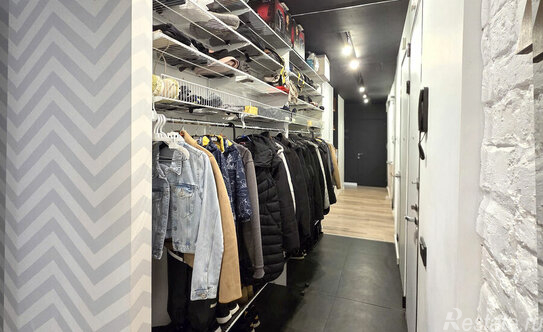 Продажа 2-комн квартиры на вторичном рынке Карташихина улица,  д. 13