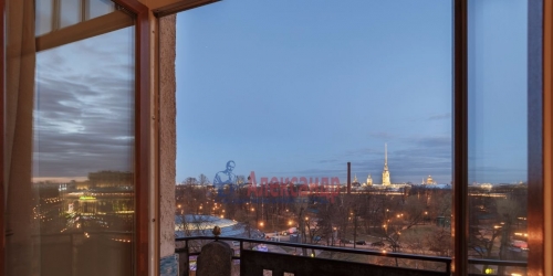 6-комн квартира Кронверкский просп.,  д. 23