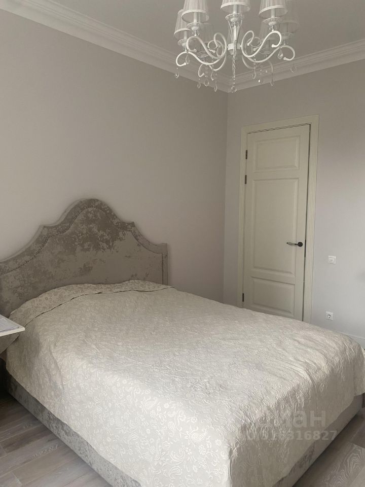 Продажа 4-комн квартиры на вторичном рынке улица Маршала Рыбалко, 5