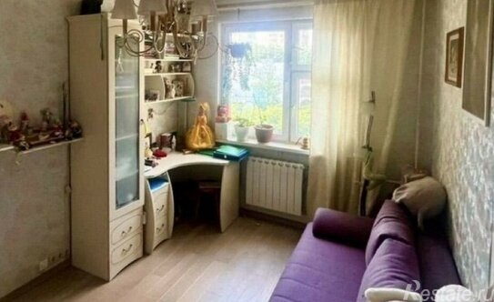 Продажа 3-комн квартиры на вторичном рынке улица Кашёнкин Луг