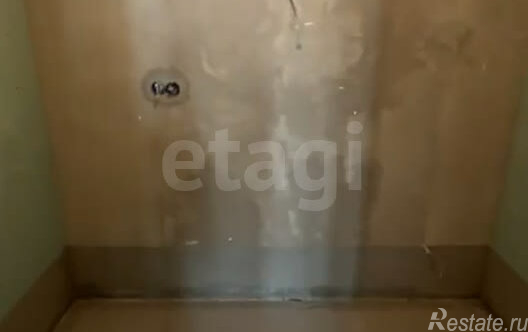 Продажа 2-комн квартиры на вторичном рынке улица Шкапина,  д. 15 с1