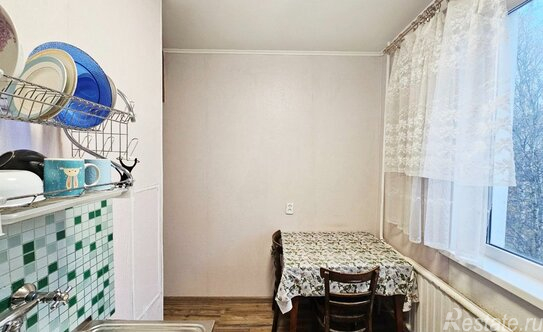 Продажа 2-комн квартиры на вторичном рынке улица Олеко Дундича,  д. 8 к1