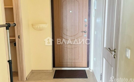 Продажа 1-комн квартиры на вторичном рынке Одинцовский городской округ, Каштановая улица,  д. 1