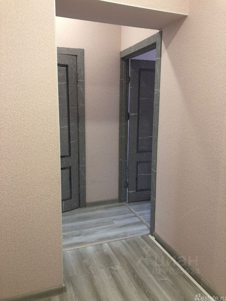 Продажа 2-комн квартиры на вторичном рынке Клин, Спортивная улица,  д. 13