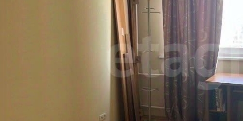 2-комн квартира Изюмская улица, 43