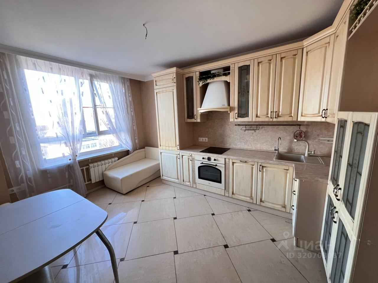 Продажа 2-комн квартиры на вторичном рынке Лобня, Окружная улица, 11к4