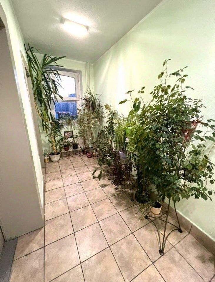 Продажа 1-комн квартиры на вторичном рынке Окская улица, 5К1