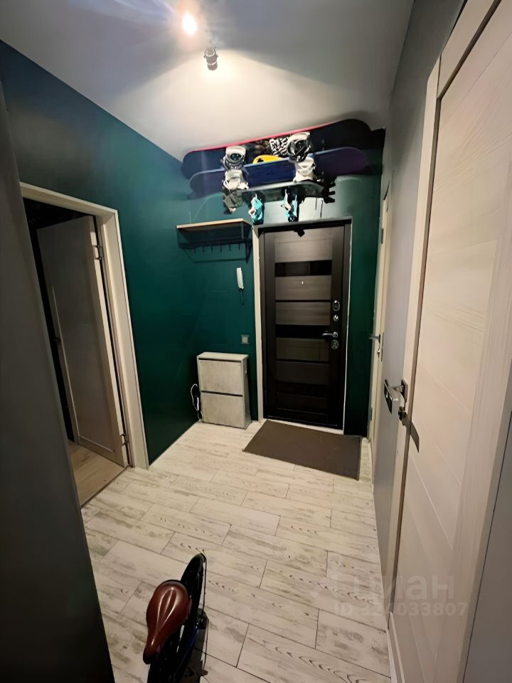 Продажа 1-комн квартиры на вторичном рынке Комендантский проспект, 17к2Б