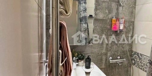 2-комн квартира улица Есенина, 8К1