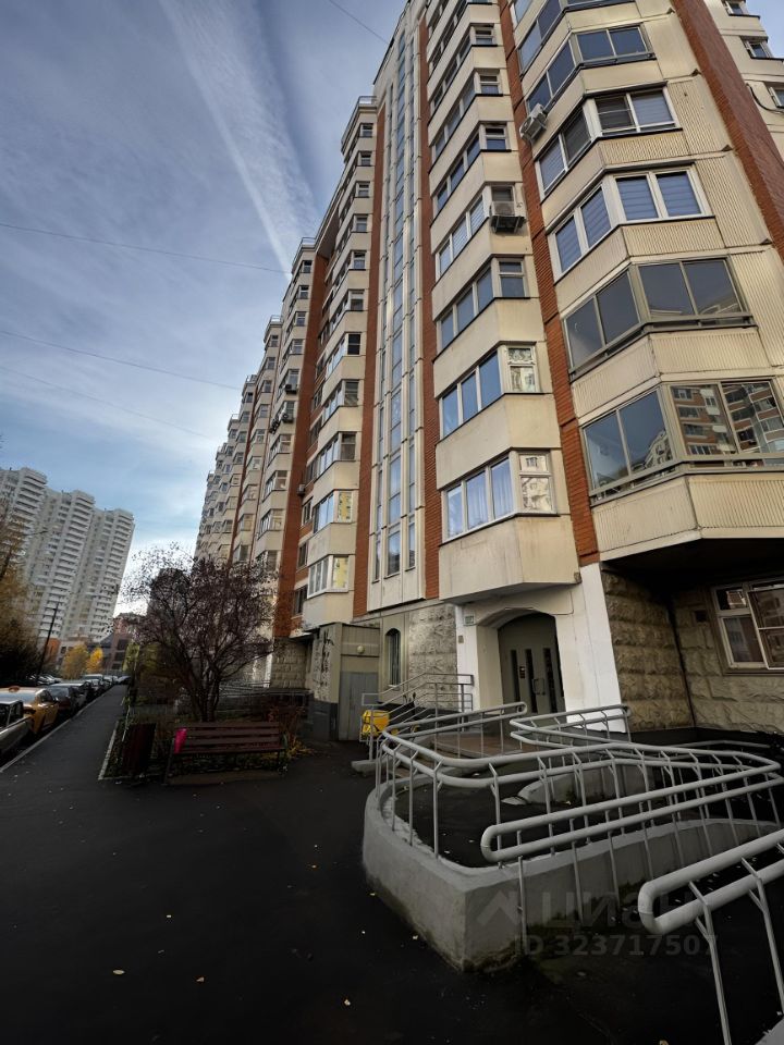 Аренда 1-комн квартиры на вторичном рынке Красная Горка мкр, Люберцы, проспект Победы, 11к2