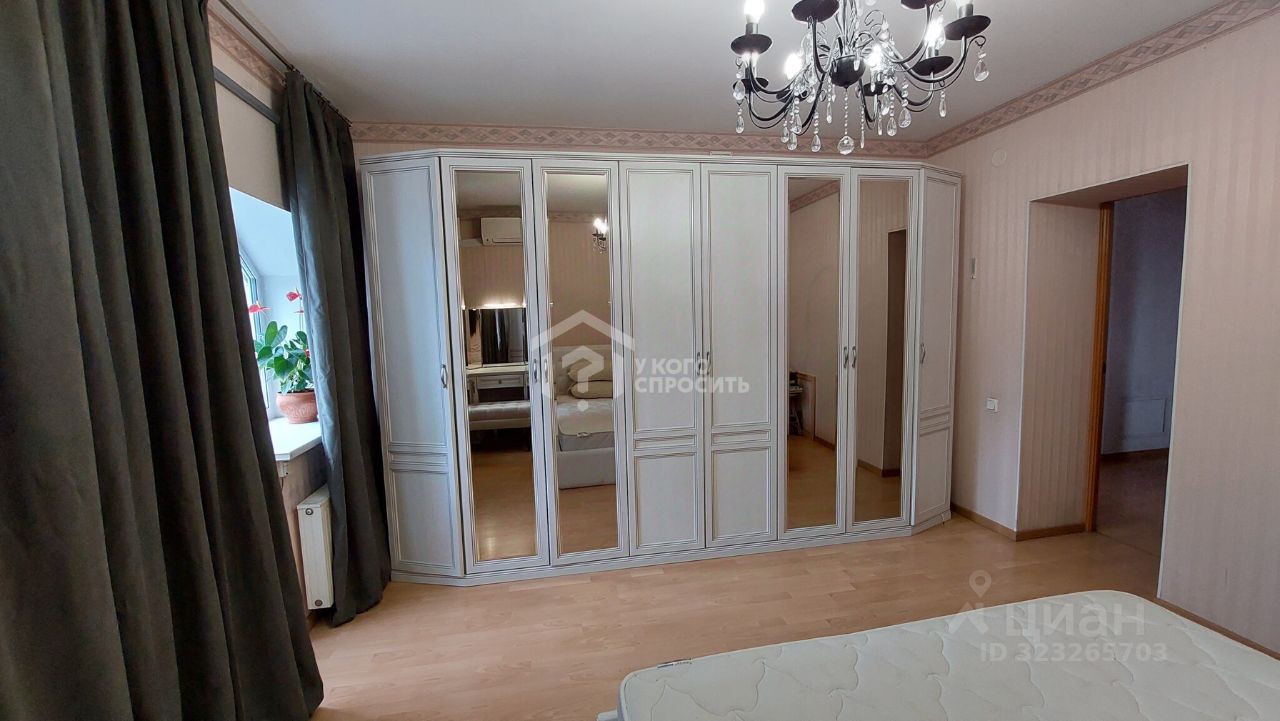 Продажа дома Петергоф, улица Средняя, 24