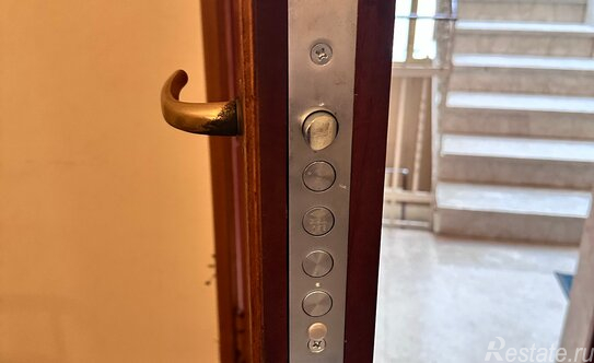 Продажа 5-комн квартиры на вторичном рынке проезд Воскресенские Ворота,  д. 1А