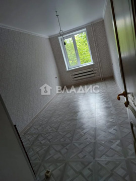 Продажа 3-комн квартиры на вторичном рынке Селятино, ул. Клубная,  д. 28