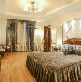 Продажа 2-комн квартиры на вторичном рынке ул Вавиловых,  д. 7,  к. 4