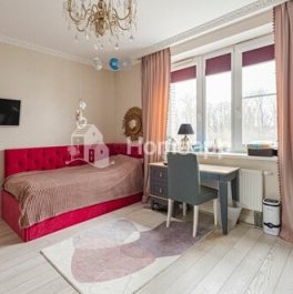 Продажа 4-комн квартиры на вторичном рынке улица Твардовского,  д. 12 к2