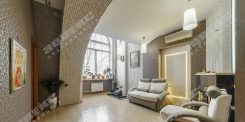 4-комн квартира проспект Динамо,  д. 23
