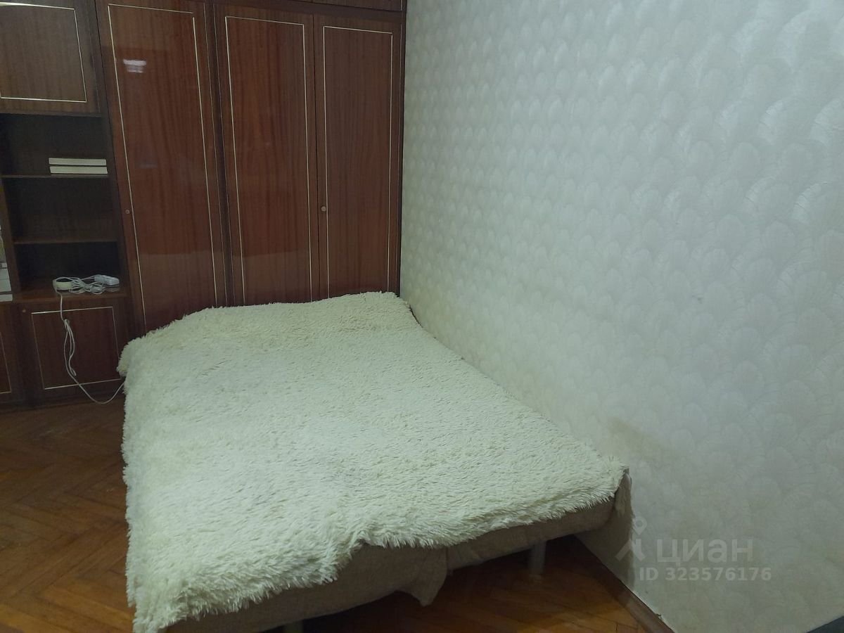 Аренда 2-комн квартиры на вторичном рынке улица Большие Каменщики, 4