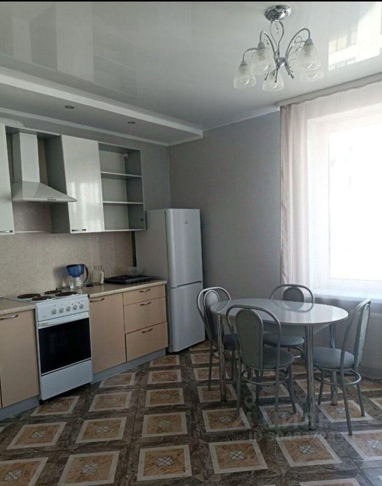 Продажа 2-комн квартиры на вторичном рынке Кременчугская улица, 9К1