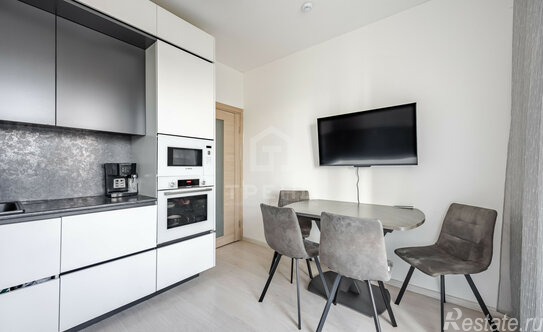 Продажа 1-комн квартиры на вторичном рынке Богословская улица,  д. 4 к1