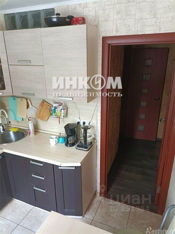 Продажа 2-комн квартиры на вторичном рынке Башиловская улица,  д. 10