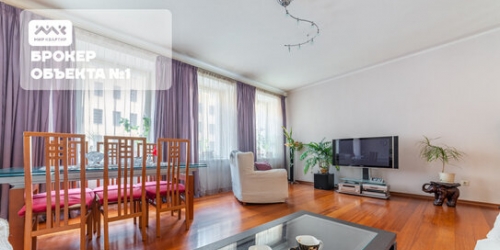 4-комн квартира ул Захарьевская,  д. 33