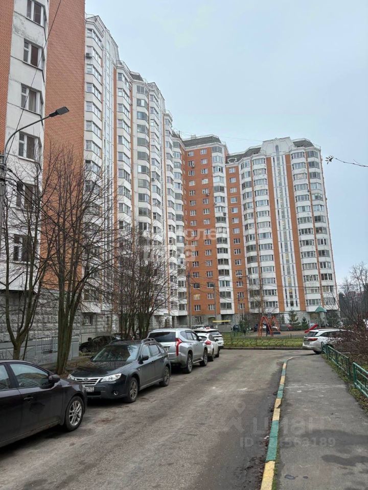 Продажа 3-комн квартиры на вторичном рынке Голубое пгт, улица Родниковая, 4