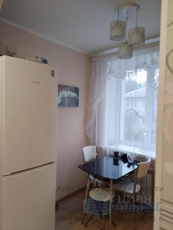 Продажа 3-комн квартиры на вторичном рынке Гатчина, улица Профессора Русинова, 16