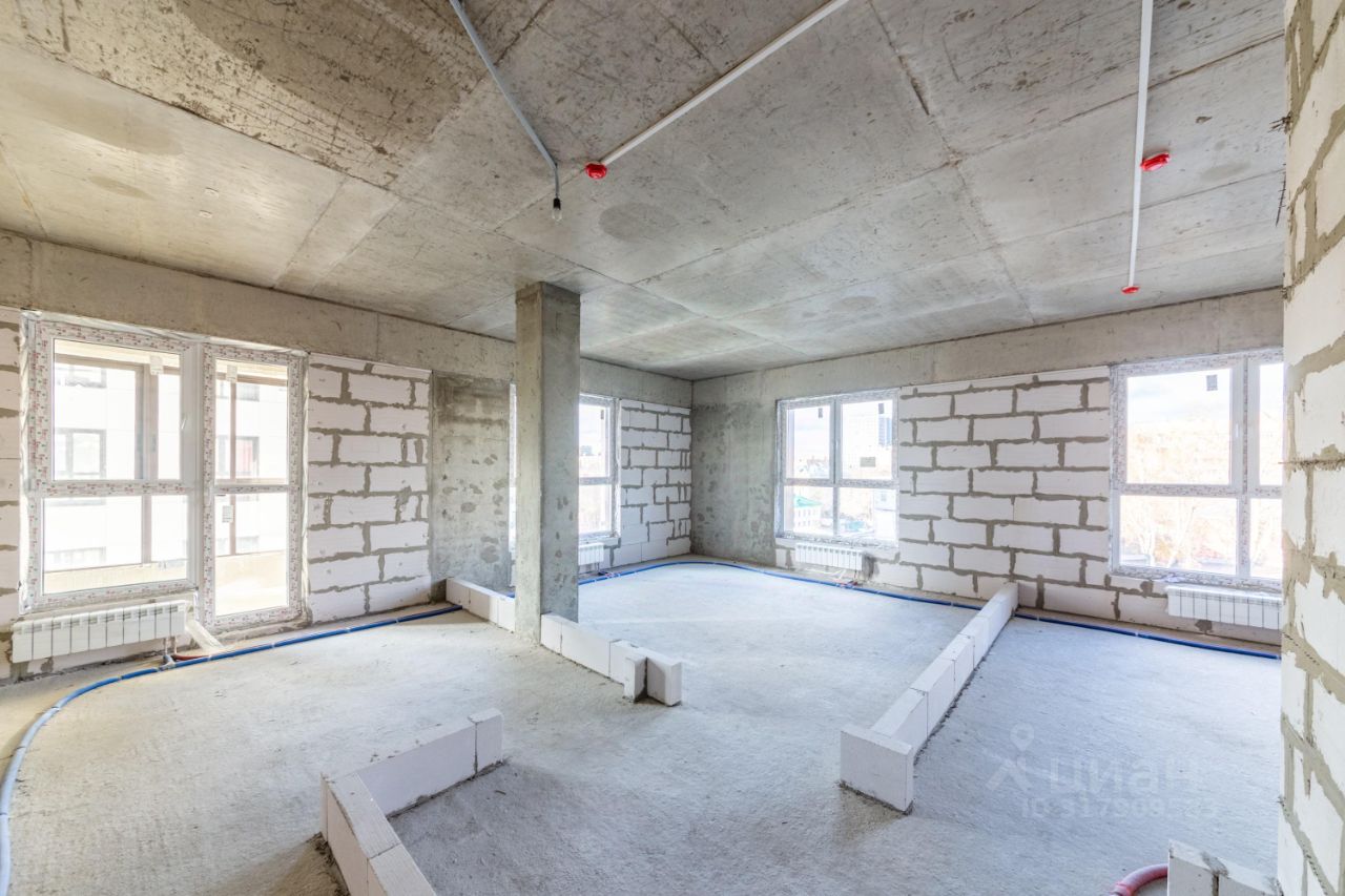 Продажа 2-комн квартиры на вторичном рынке 4-я Гражданская улица, 33А