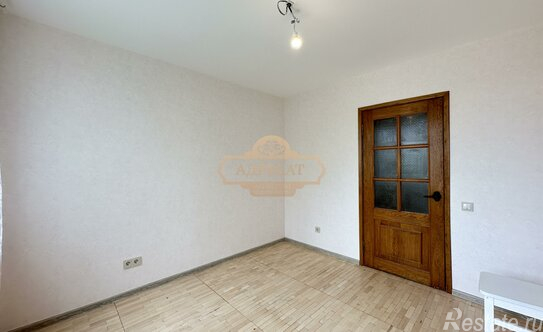 Продажа 3-комн квартиры на вторичном рынке Пловдивская улица,  д. 2