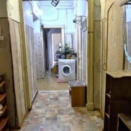 Продажа 5-комн квартиры на вторичном рынке Сапёрный пер,  д. 16/36