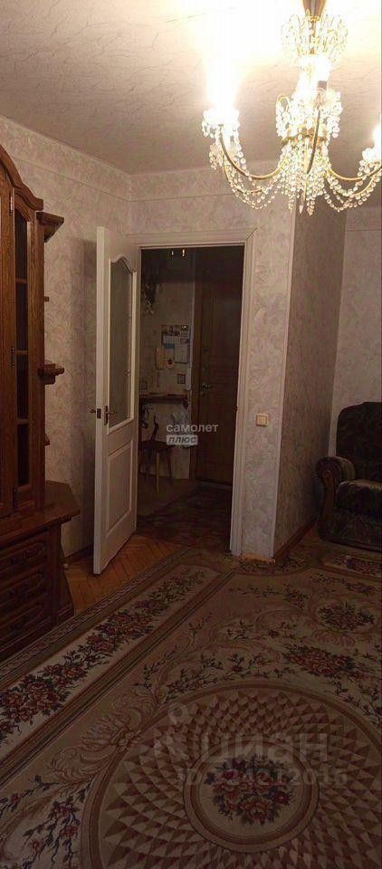 Продажа 2-комн квартиры на вторичном рынке улица Федора Полетаева, 7