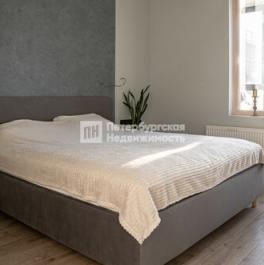 Продажа 3-комн квартиры на вторичном рынке Петровский пр-кт,  д. 22 к2 с1