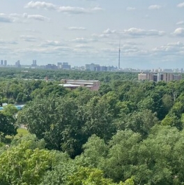 Продажа 2-комн квартиры на вторичном рынке Алымова улица,  д. 3