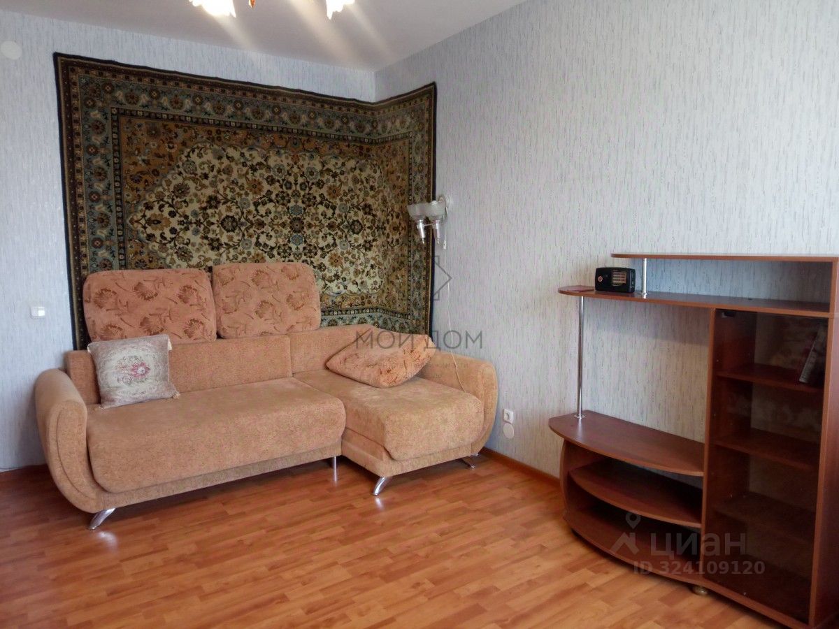 Продажа 1-комн квартиры на вторичном рынке Томилино пгт, улица Гоголя, 54к2