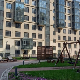 Продажа 3-комн квартиры на вторичном рынке Ремесленная улица,  д. 17 литА