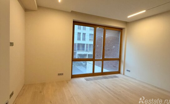 Продажа 4-комн квартиры на вторичном рынке ул Льва Толстого,  д. 23,  к. 7 стр 3