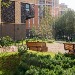 Продажа 2-комн квартиры на вторичном рынке Лиственная улица,  д. 20 к2 с1