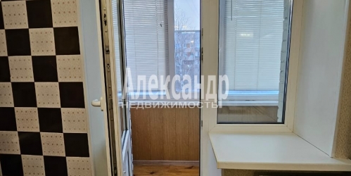 1-комн квартира Пушкин г., Генерала Хазова ул. ,  д. 5