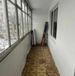 Продажа 1-комн квартиры на вторичном рынке улица Чугунные Ворота,  д. 23