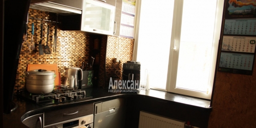 3-комн квартира Сестрорецк г., Володарского ул. ,  д. 52