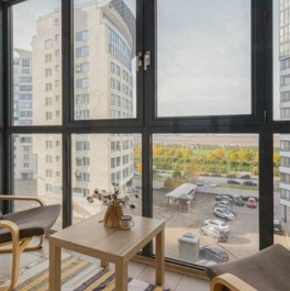 Продажа 3-комн квартиры на вторичном рынке Капитанская улица,  д. 4