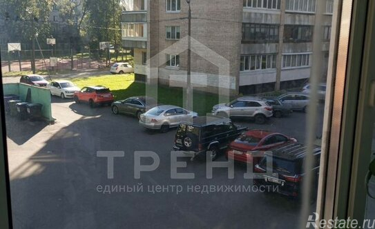 Продажа 3-комн квартиры на вторичном рынке Кондратьевский пр-кт,  д. 85 к1